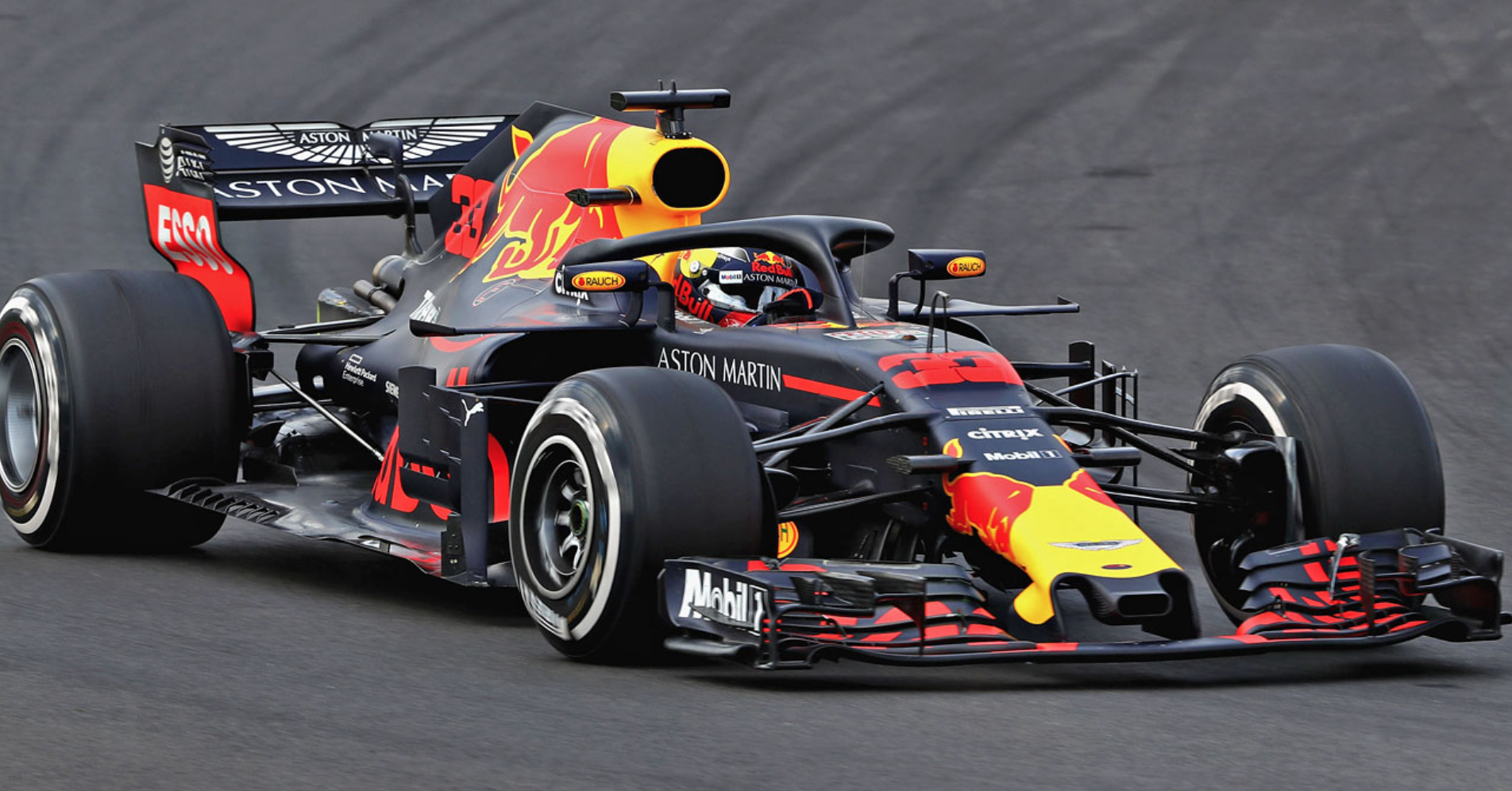 Red Bull-TAG Heuer RB14 zvládne Daniel Ricciardo a Max Verstappen