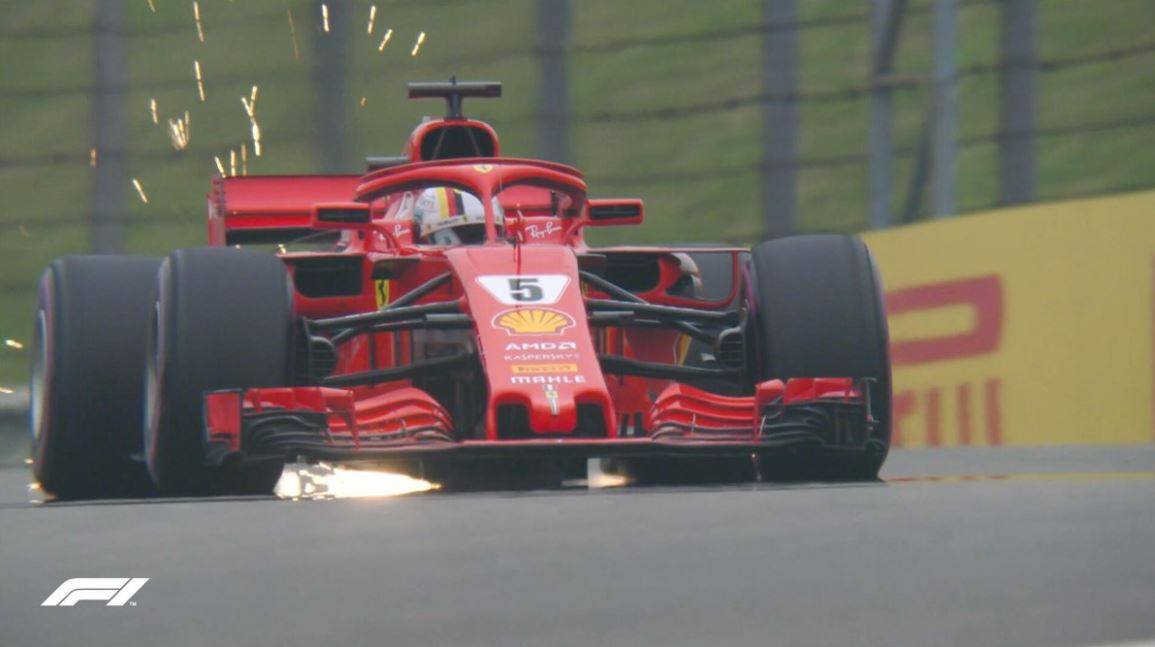 Vettel musel na třetí vítězství v řadě zapomenout