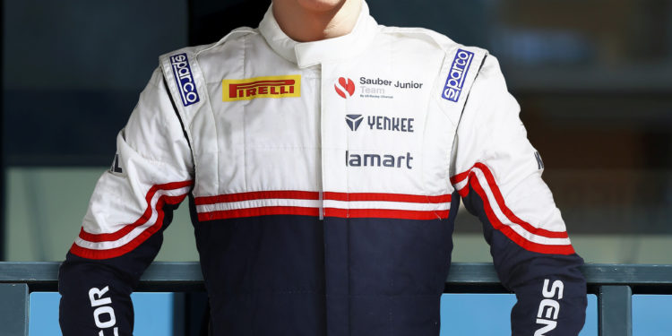 Arthur Leclerc, pilote en championnat de France F4 FIA, ici sur le quai Antoine 1er à Monaco - frère de Charles Leclerc, pilote formule 1 chez Alfa-Romeo Sauber