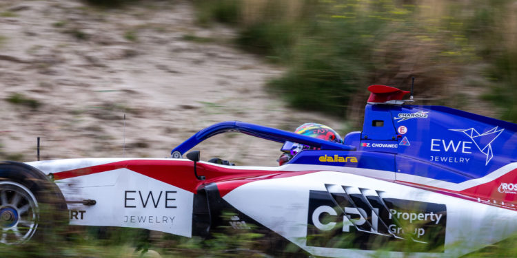 ZANDVOORT (NL), 03-05 September 2021: Round 6 of the Formula 3 championship 2021 at Circuit Zandvoort. Zdenek Chovanec #31 Charouz Racing System © 2021 Sebastiaan Rozendaal / Dutch Photo Agency