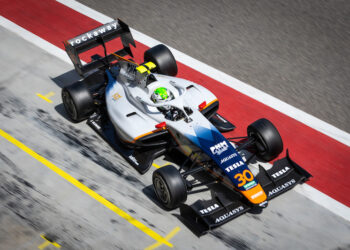 SAKHIR (BH), 14-16 Februari 2023: F2 and F3 Pre season test at Bahrain International Circuit. Roberto FARIA #30 PHM Racing by Charouz. © 2023 Sebastiaan Rozendaal / Dutch Photo Agency